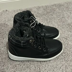 Toddler boy boots